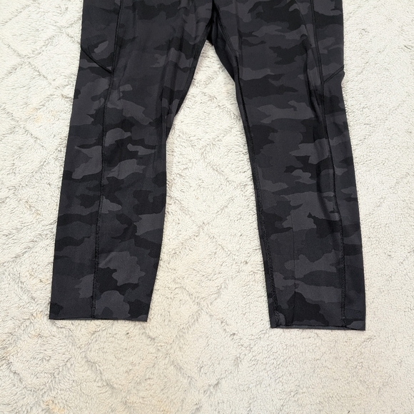 Lululemon Leggings Womens 12 Gray Incognito Camo Fast Free Hi Rise Crop 23” - Picture 3 of 12